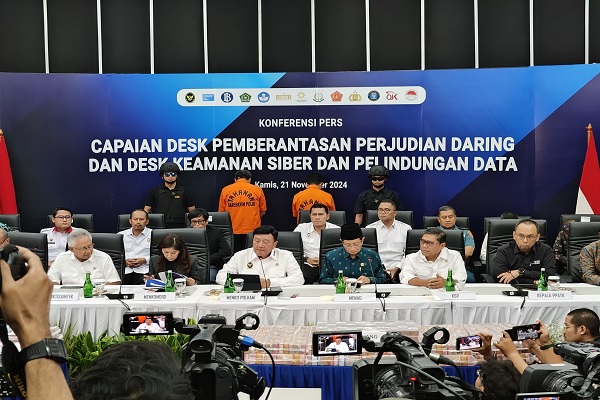 Strategi Pemerintah Indonesia Perangi Judi Online dan Penipuan
