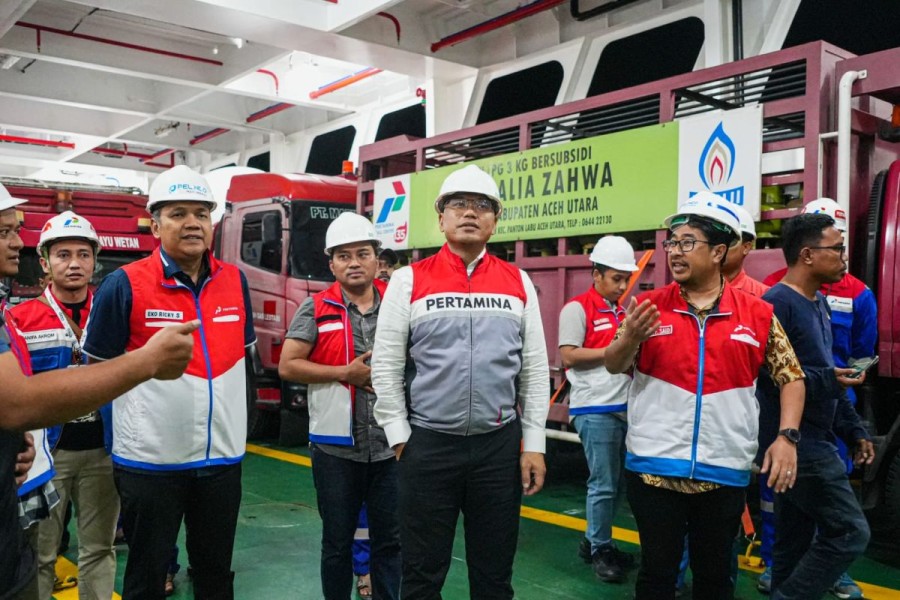 Pertamina Patra Niaga kirim BBM dan LPG via udara Aceh