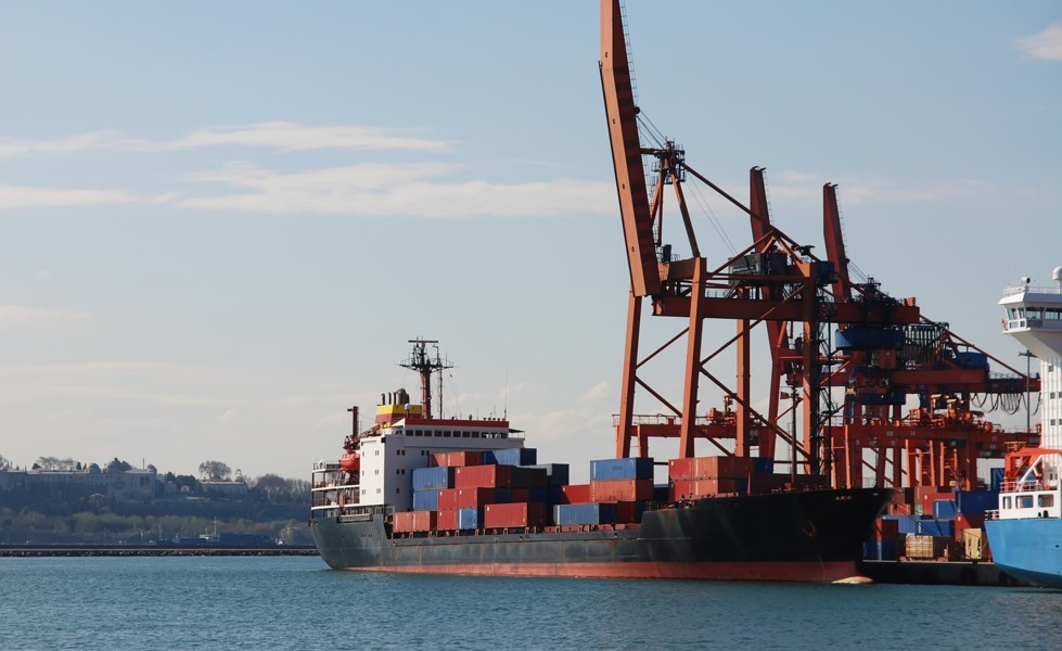 Natuna Siap Jadi Hub Logistik Ekspor Impor
