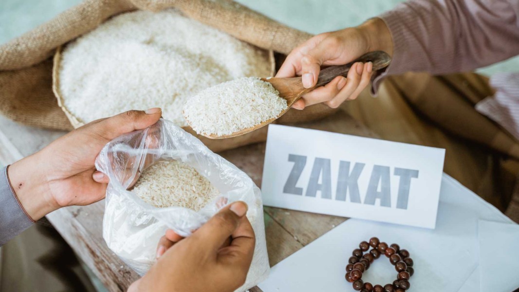 Mushola Nurul Hidayah Salurkan Zakat Fitrah dan Infaq Ramadhan ke 120 Warga Sekitar Bojonggede