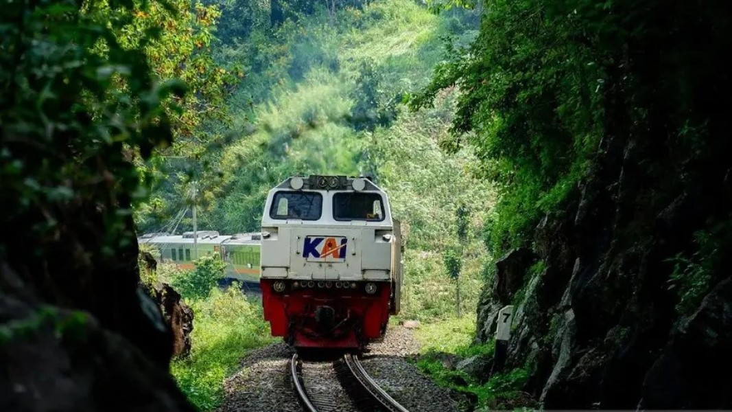 KAI Catat Pemesanan Tiket Lebaran 2026 Hampir Setengah Juta Penumpang