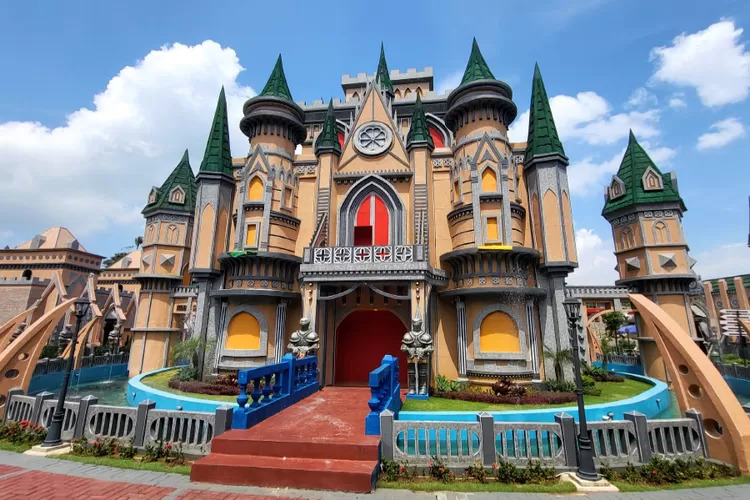 Liburan Serasa di Luar Negeri, Ini 5 Destinasi Wisata Hits di Bogor yang Instagramable dan Edukatif