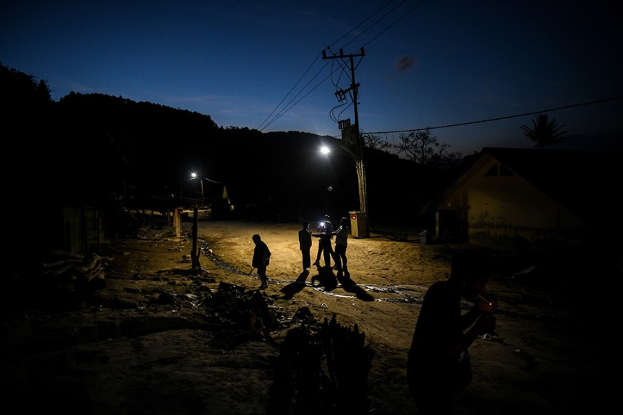 Listrik Kembali Menyala, Pemulihan Tripe Jaya Berlanjut