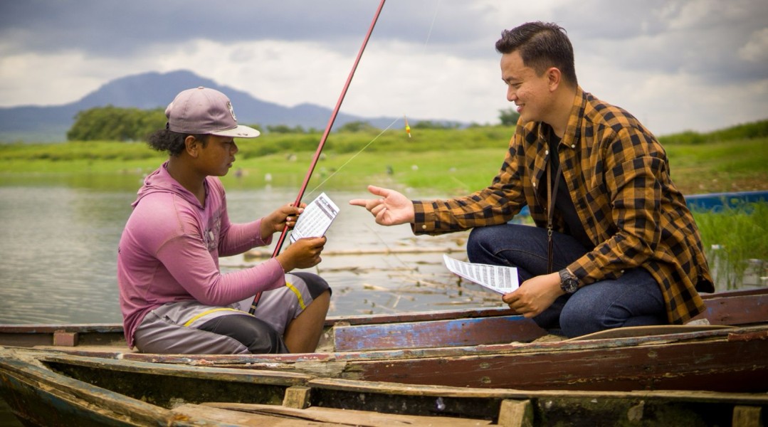 Hadirkan Kebaikan di Hari Raya Waisak, BRI Peduli Salurkan Bantuan Sembako di Sekitar Wihara Mi Lek Hud