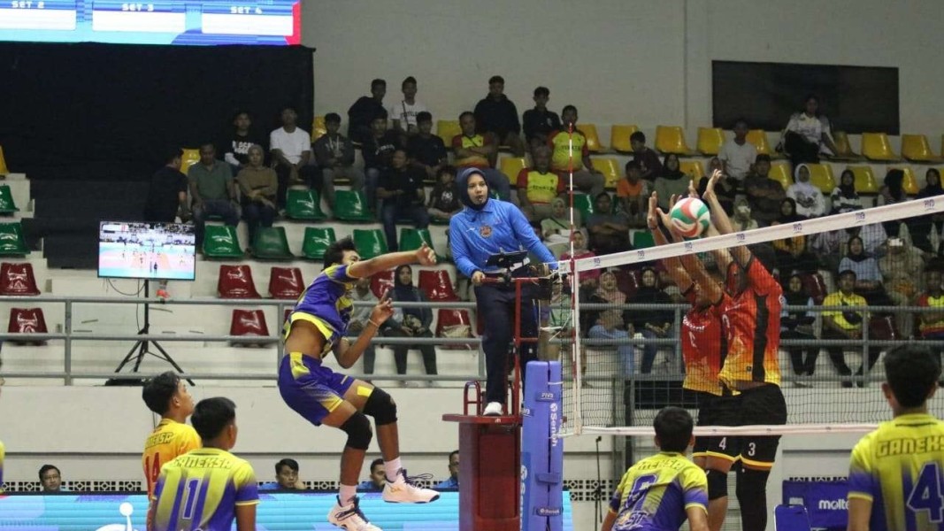Perumda dan Ganeksa Bersinar dalam Pertandingan Awal Piala Ketum PBVSI