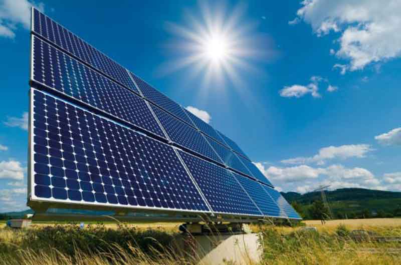 Energi Surya Dorong Pariwisata Berkelanjutan dan Ekonomi