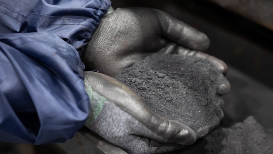 Impor Nikel Filipina Jadi Strategi Jaga Pasokan Smelter