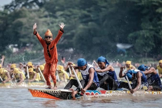 Pacu Jalur: Tradisi Riau yang Mendunia dan Sarat Makna
