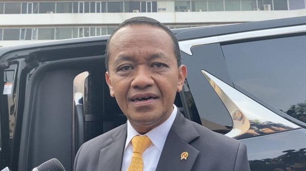 Bahlil Tegaskan Kampus Hanya sebagai Penerima Manfaat, Bukan Pengelola Pertambangan