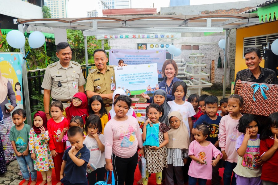 PLN Enjiniring Ajak Komunitas dan Karang Taruna Perkuat Literasi dan Kreativitas Anak Melalui Pembelajaran Kreatif