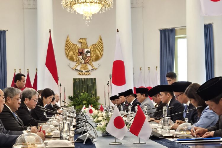 Prabowo Bertemu PM Jepang Bahas Kerja Sama Strategis Bilateral