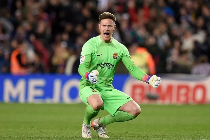 Masa Depan Ter Stegen di Barcelona Kian Tak Pasti