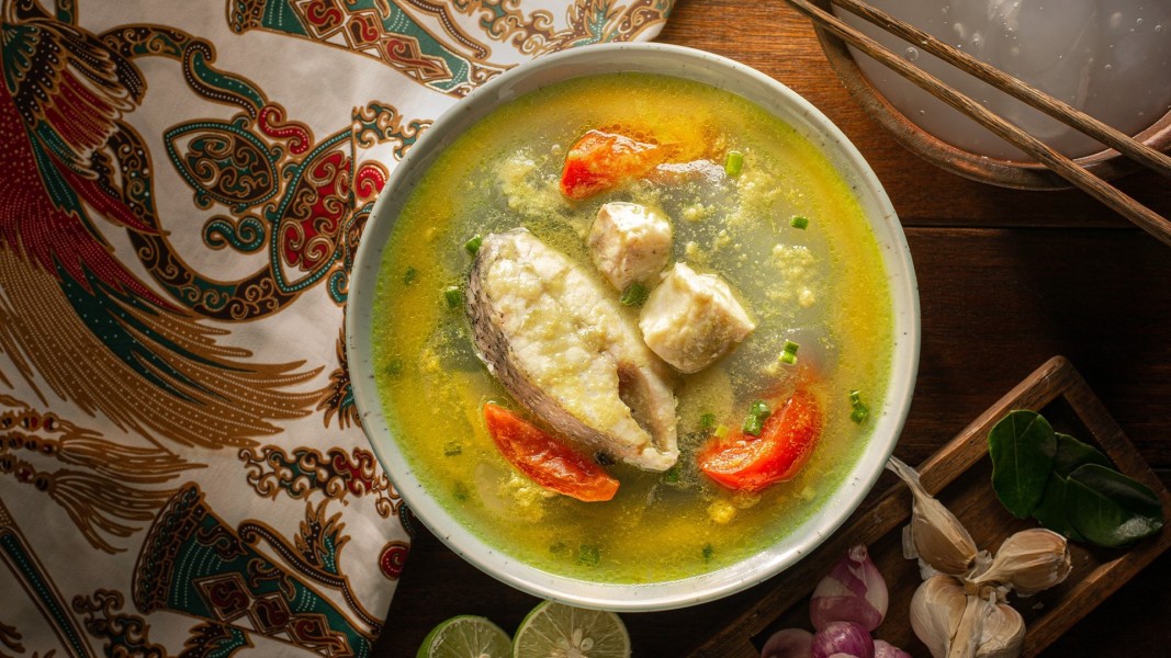 Sensasi Papeda Ikan Kuah Kuning, Kuliner Wajib Saat Berkunjung ke Jayapura Sensasi Papeda Ikan Kuah Kuning, Kuliner Wajib Saat Berkunjung ke Jayapura
