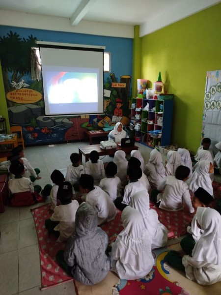 Anak anak di RA Masyitoh kini menikmati proses belajar lebih seru dan efektif berkat PLN UIP2B Jamali