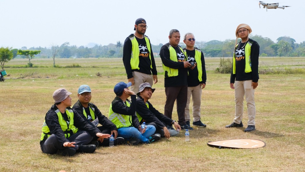 Perkuat Kapabilitas Engineer, PLN Enjiniring Gelar Pelatihan Remote Pilot dan Pengoperasian Drone