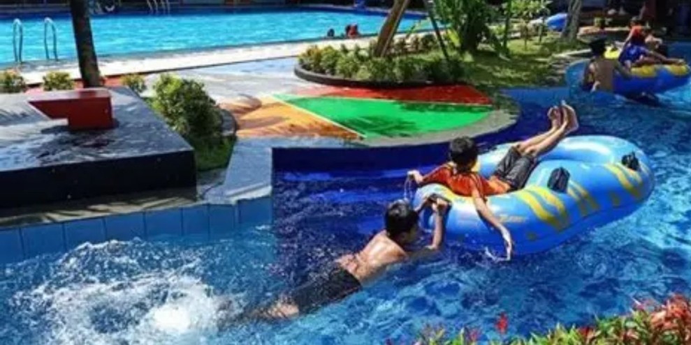 Kolam Renang Bantul: Destinasi Air Seru untuk Liburan Keluarga