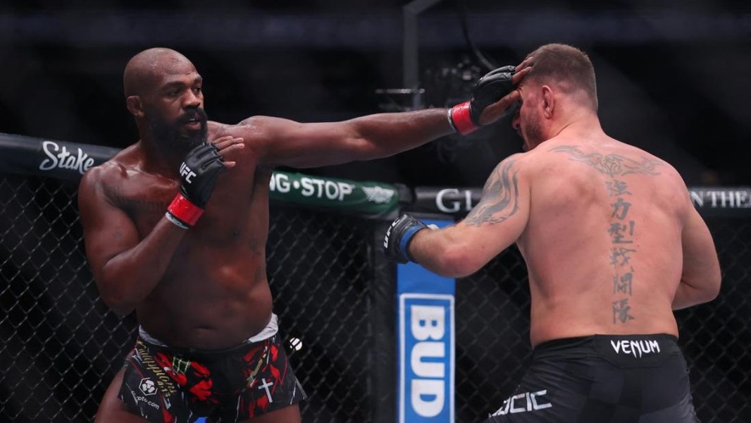 Jon Jones Resmi Pensiun, Tom Aspinall Jadi Juara Kelas Berat UFC Tanpa Tandingan