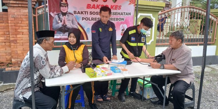 Ratusan Warga Ikuti Pemeriksaan Kesehatan Gratis di Gorontalo
