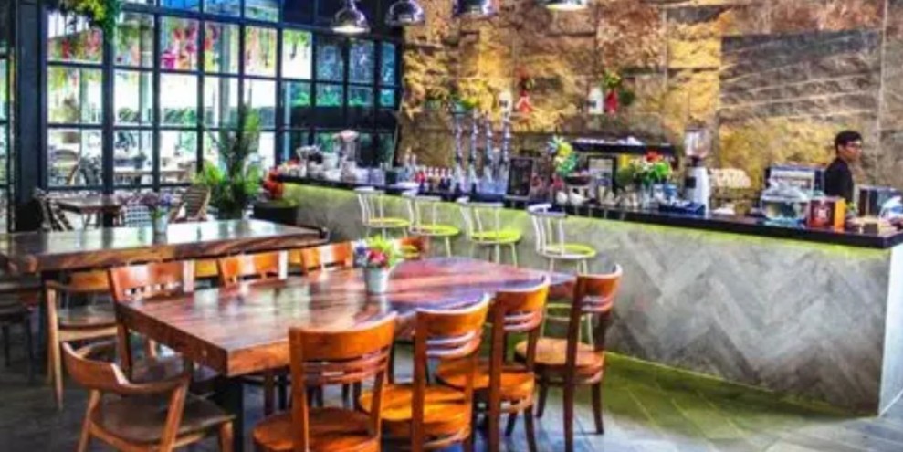 15 Rekomendasi Restoran di Bogor Paling Romantis dan Mewah!