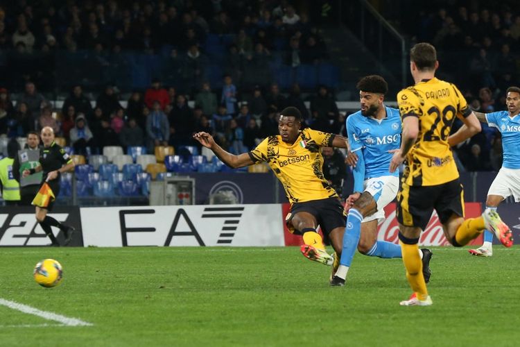 Duel Sengit di Liga Italia: Napoli Tahan Imbang Inter Milan 1-1