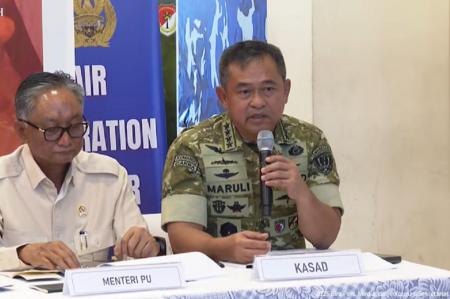 TNI AD Bergerak Cepat Bangun Infrastruktur dan Dapur Umum di Sumatra