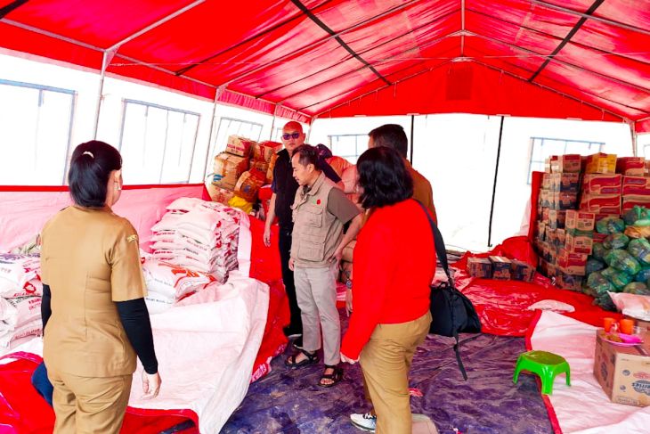 Penyaluran Bantuan Pangan Pemerintah Tembus Parmonangan Lewat Medan Ekstrem