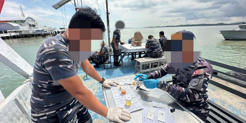 Monitoring Keamanan Objek Vital: TNI Pastikan Kelancaran Penyeberangan di Pelabuhan ASDP Ofalangga