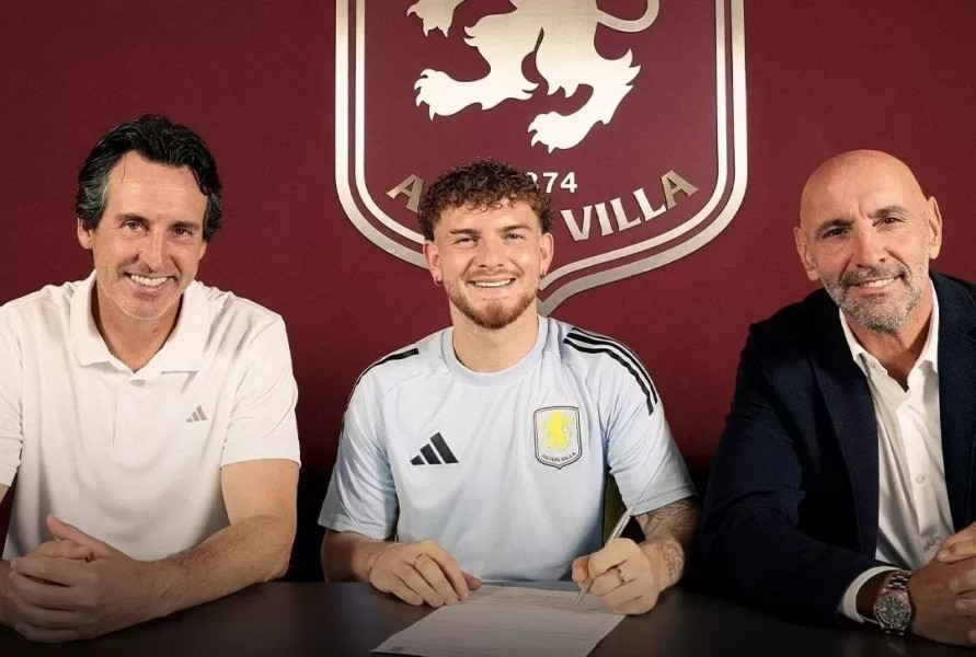 Aston Villa Rekrut Harvey Elliott dari Liverpool, Kalahkan Klopp