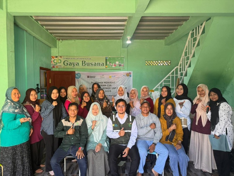 Hadir Untuk Masyarakat, PLN Indonesia Power UBP Cilegon Tingkatkan Ekonomi Warga Lewat Pelatihan Menjahit