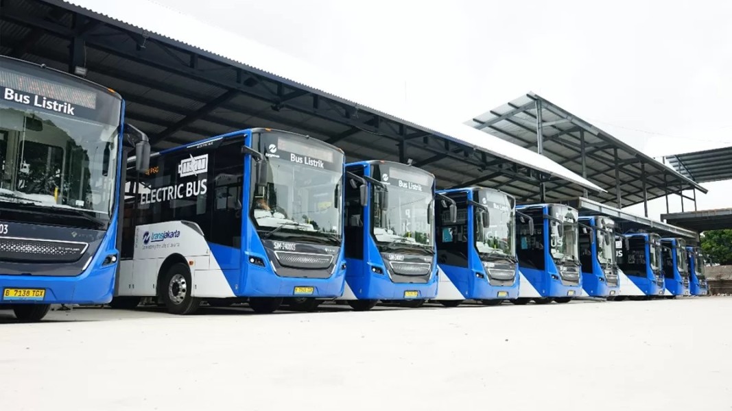 Bus Listrik Produksi Laksana Segera Layani Rute Transjakarta Koridor 2A