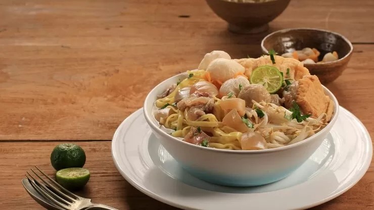 7 Kuliner Dekat Stasiun Bogor yang Enak dan Mudah Dijangkau