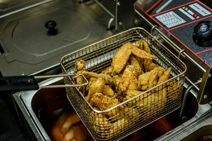 7 Makanan Pemicu Jantung Berdebar Selain Kopi yang Perlu Diwaspadai