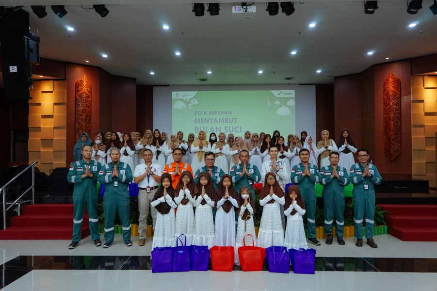 Doa Bersama dan Santunan, Cara Badak LNG dan Pertamina Sambut Ramadan