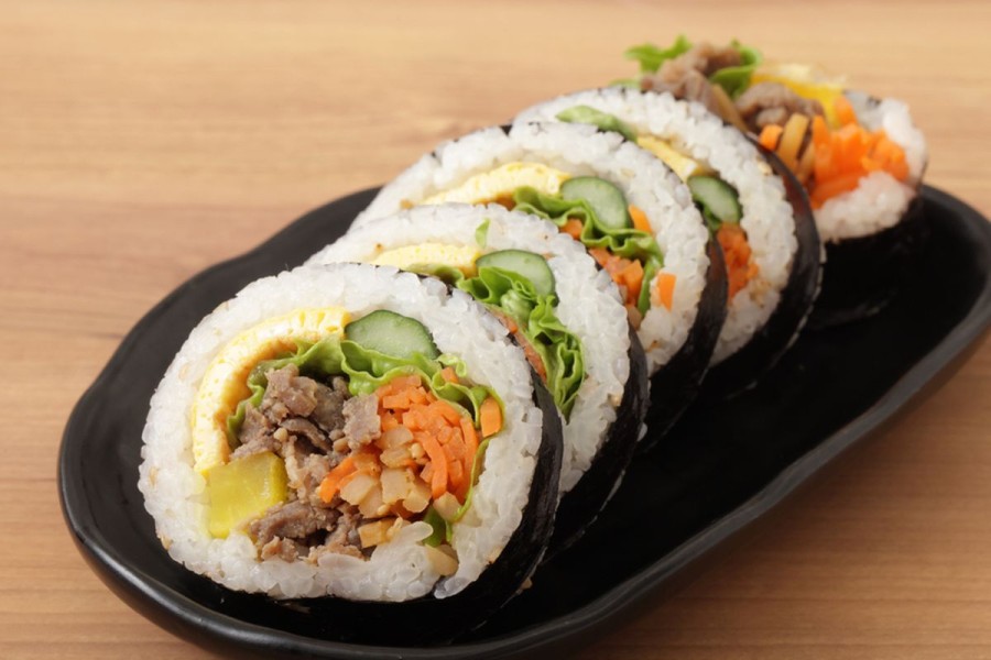 Kimbab adalah: Asal-usul, Bahan, dan Cara Membuatnya