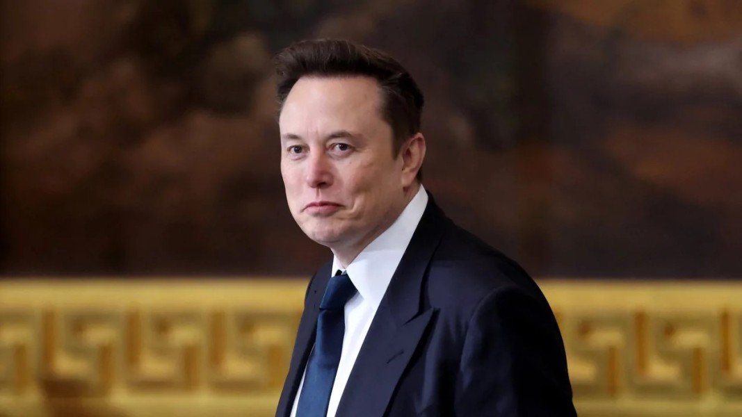 Pemegang Saham Tesla Gugat Rencana Kompensasi Elon Musk