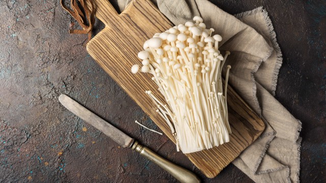 Cara Memasak Jamur Enoki Agar Tetap Renyah Segar Dan Tidak Menghitam