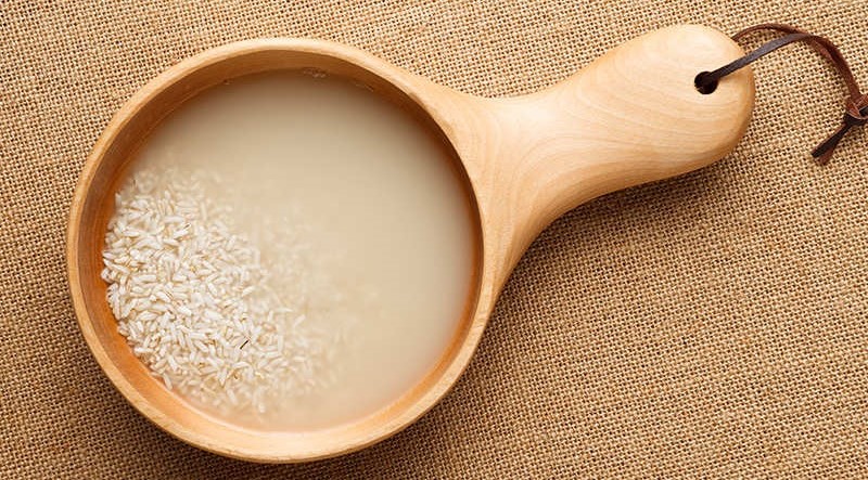 Manfaat Cuci Muka dengan Air Beras untuk Kulit Cerah dan Sehat