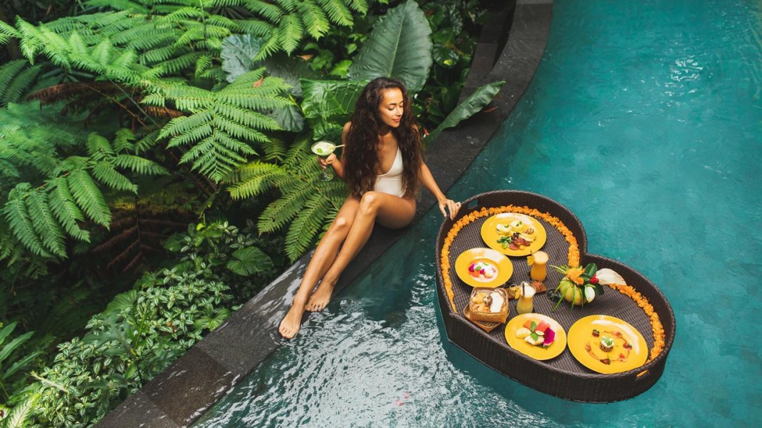 Menyatu dengan Alam Bali Lewat Kuliner, Yoga, dan Budaya