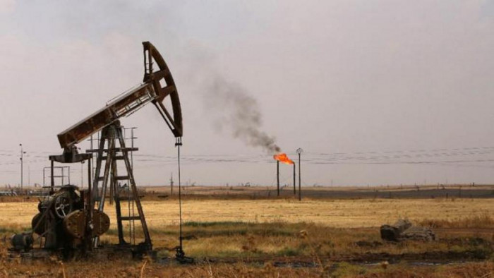 Harga Minyak Menguat di Awal Pekan: Dampak Data Ekonomi Tiongkok dan Ketegangan Geopolitik