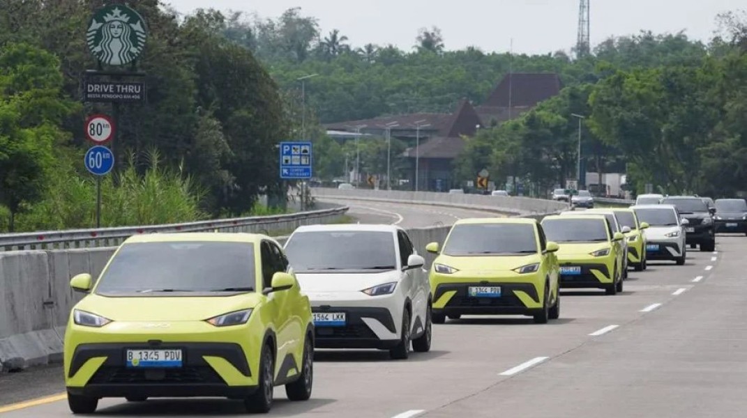 Harga Mobil Listrik CBU Diprediksi Naik 30 Persen