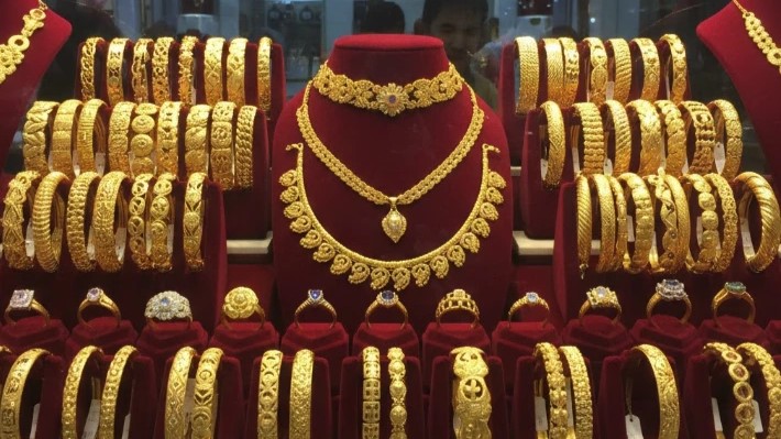 Harga Emas Perhiasan Hari Ini Terbaru di Indonesia Stabil dan Menguat di Beberapa Gerai Besar