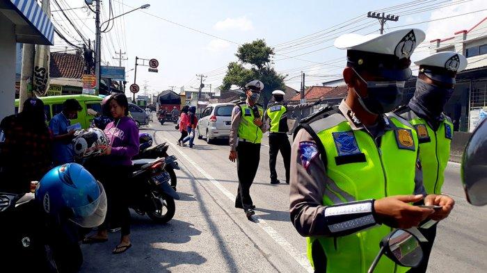Daftar Diskon Pajak Kendaraan Agustus 2025