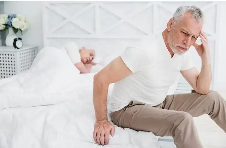 Tak Hanya Wanita, Pria Bisa Mengalami Menopause, Kenali Tanda-tandanya