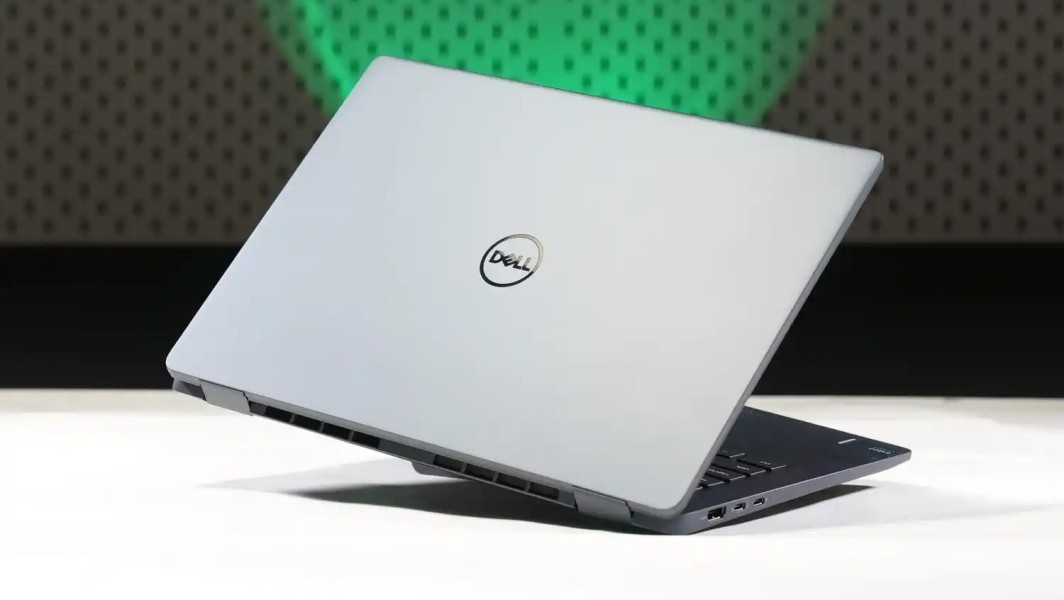 Review Dell Latitude 7350 Ultralight dengan Fitur Cerdas