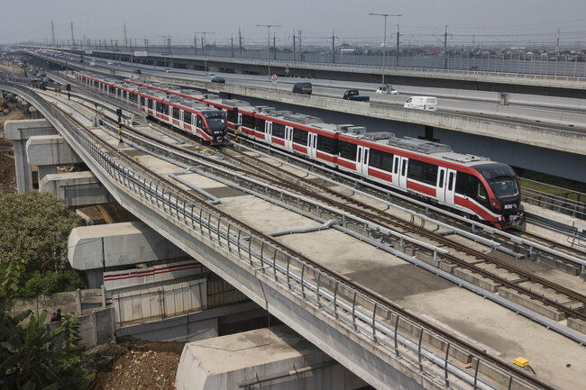 Transportasi Modern LRT Jabodebek dengan Perawatan Terpadu