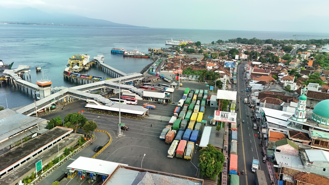ASDP dan Regulator Maksimalkan Upaya Atasi Antrean di Ketapang: Layanan Terus Berjalan, Keselamatan Jadi Prioritas