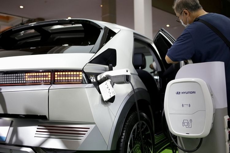 Roadmap Kendaraan Listrik Indonesia Disusun Bertahap Hingga 2030