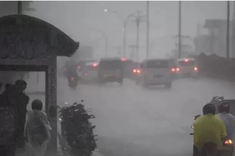 BMKG Ingatkan Waspada Cuaca Hari Ini di Sejumlah wilayah Indonesia