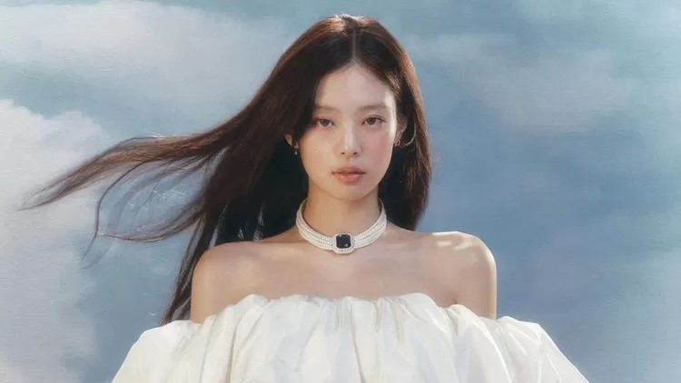 Rahasia Mendapatkan Bahu 90 Derajat Elegan ala Jennie Blackpink