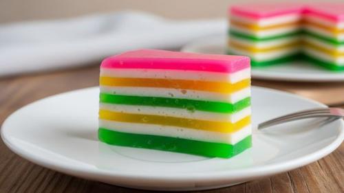 5 Resep Kue Lapis Agar-Agar Kenyal dan Lezat, Ide Camilan Tradisional yang Cantik dan Menggugah Selera